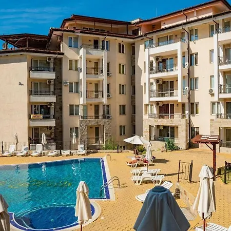 Sunny Hills, 1 Bedroom Apartment *